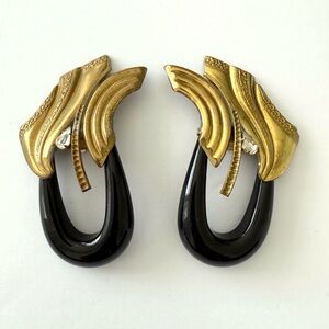Vintage 70s Luigi Briglia Sculptural Gold & Black Lucite Clip-On Earrings